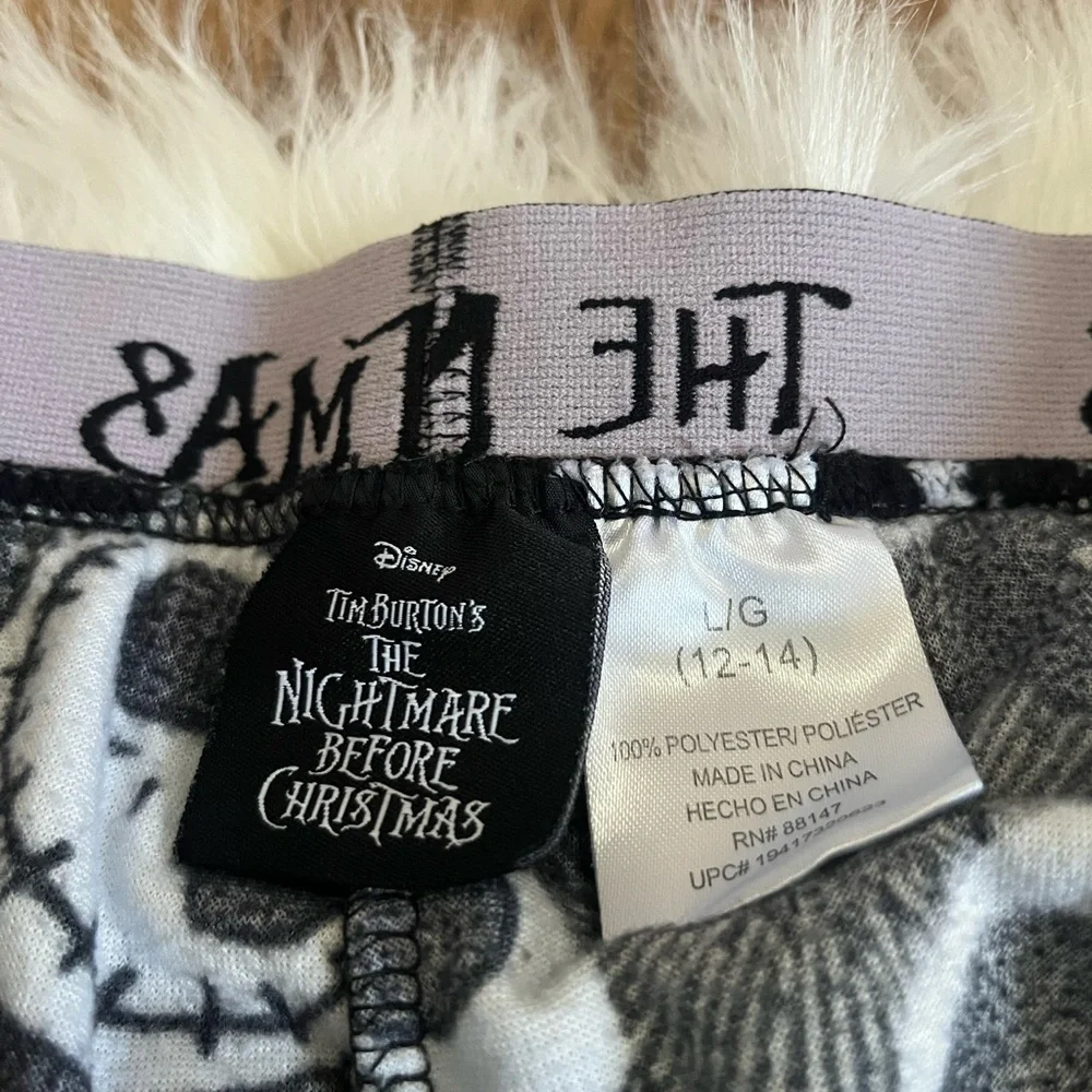 Disney The Nightmare Before Christmas Lounge Pants - Black & White - Picture 3 of 4